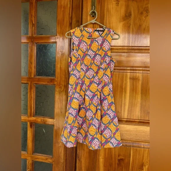 Zara skater dress. Used gently. Size S ( Uk 6) - Picture 1 of 5